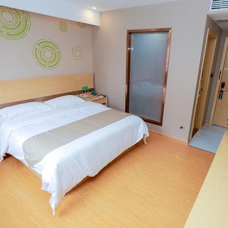 Greentree Inn Chuzhou City Government Zijin Commercial City Select Hotel Εξωτερικό φωτογραφία